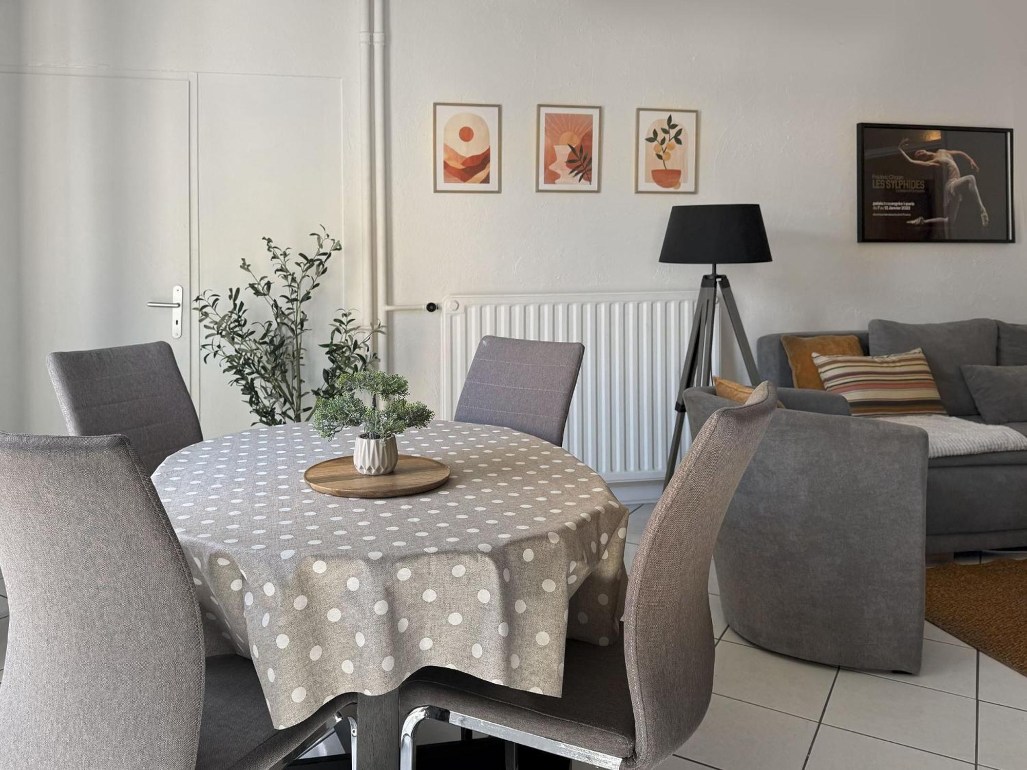 Appartement Chopin Au Coeur De Nancy Kültér fotó